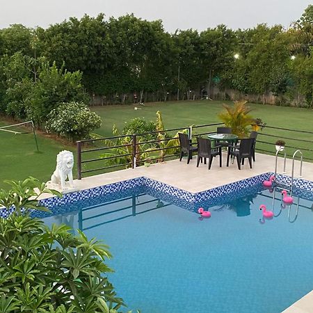 The Singh Farm Cosy Private Pool Farm Villa Gurgaon Eksteriør bilde