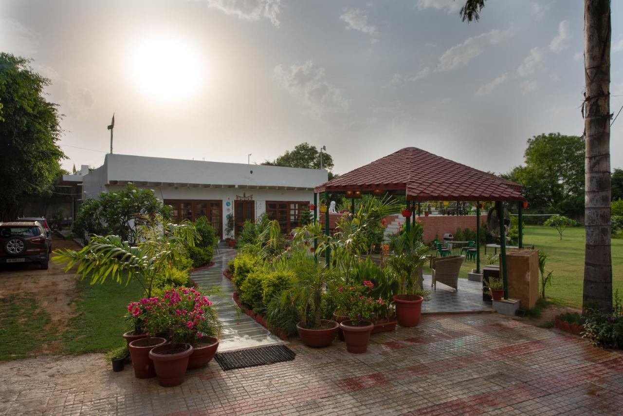 The Singh Farm Cosy Private Pool Farm Villa Gurgaon Eksteriør bilde
